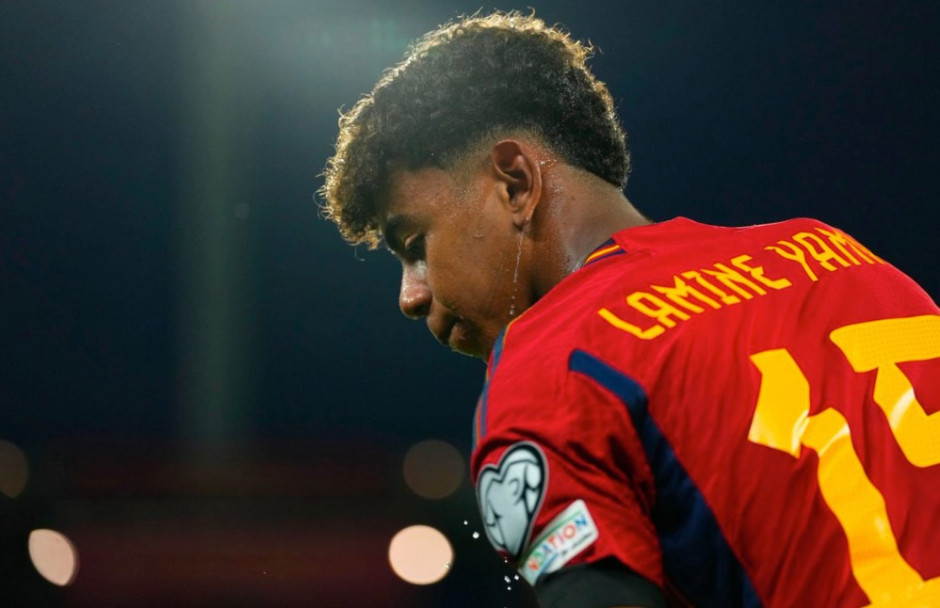 马斯切拉诺：看到38岁的梅西还能如此积极拼抢真是令人惊叹（马斯切拉诺惊叹：38岁梅西依旧拼抢积极，令人难以置信）