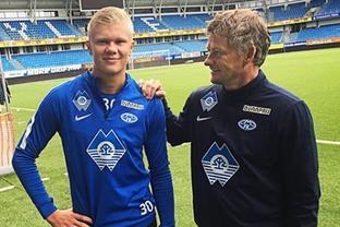 阿莫林：我们在季前赛中表现不错，但对阵阿森纳才是真正考验（阿莫林：季前赛表现不错，真正的检验在与阿森纳一役）