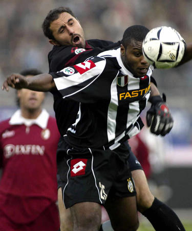 齐沃：我认为点球判罚有点太草率，这种情况VAR应更谨慎（齐沃：这次点球判罚过于草率，类似情况VAR应更谨慎）