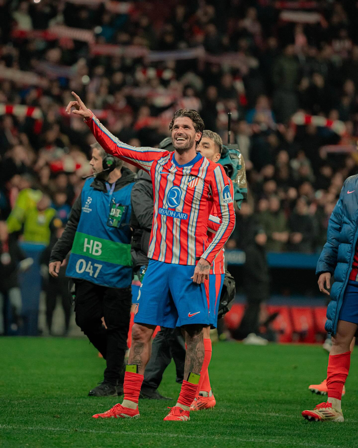 土媒：加拉塔萨雷可能冬窗再追卢克曼，亚特兰大要价2000万欧（土媒称加拉塔萨雷或在冬窗重启卢克曼交易，亚特兰大标价2000万欧元）