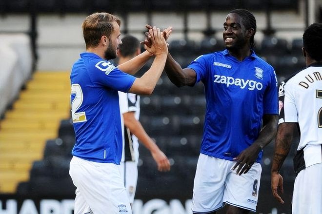 图拉姆：我们踢得很认真，我们是强大的团队，这对年轻人有益（图拉姆：球队专注且强大，这将助益年轻球员成长）