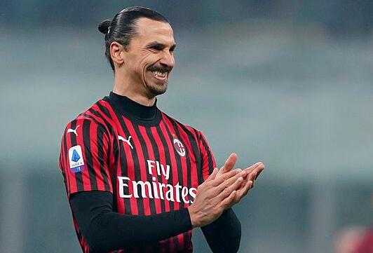 云达不莱梅vs科隆：菅原由势、施密德首发，比尔特、卡明斯基出战（云达不莱梅战科隆：菅原由势、施密德先发，比尔特、卡明斯基登场）