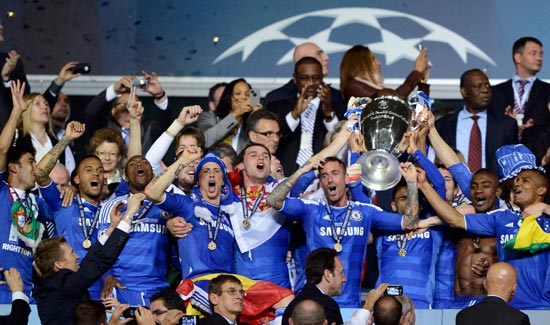 意天空：米兰将于周二恢复训练，恩昆库、莱奥等人将归队（意天空：米兰将于周二重启训练，莱奥、恩昆库等归队）